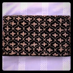 NWOT Beautiful Velvet Black Evening Bag!